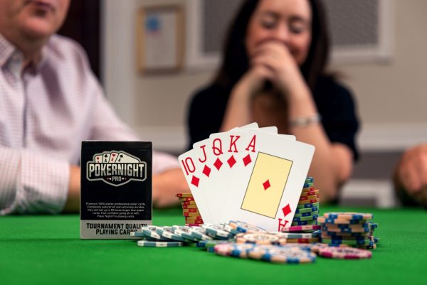 Texas Holdem 500-Piece Poker Set With Case & Gift Box - Image 8